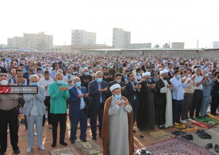 گوشه هایی از برگزاری نماز عیدفطر در مصلی جیرفت ۱۴۰۱